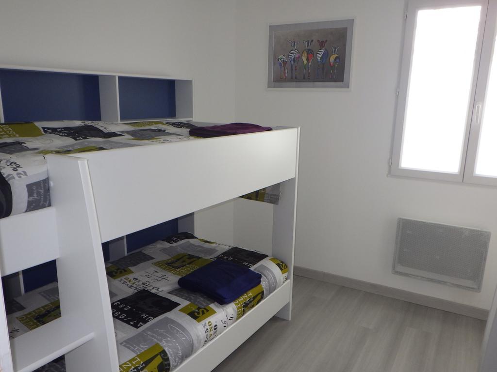 Les Gites Du Vieux Frene Longavesnes Dış mekan fotoğraf